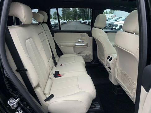New 2026 Mercedes-Benz GLB 250 4MATIC image 24