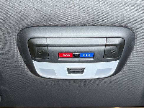 Used 2018 Subaru WRX STI AWD/4WD image 17