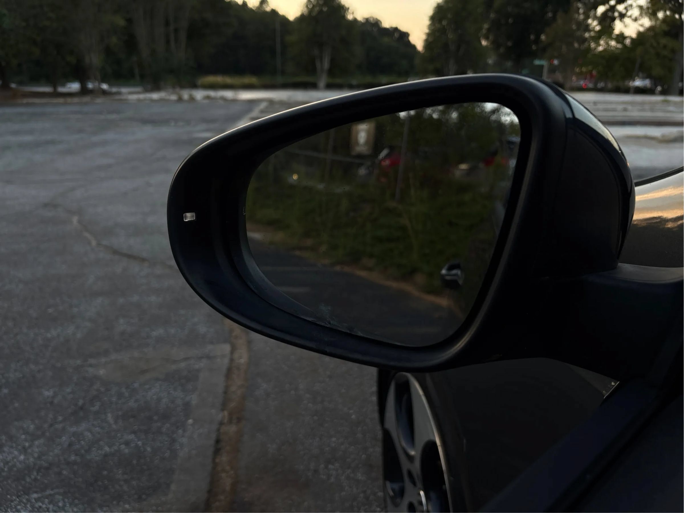 Used 2012 Volkswagen GTI 2-Door FWD image 39
