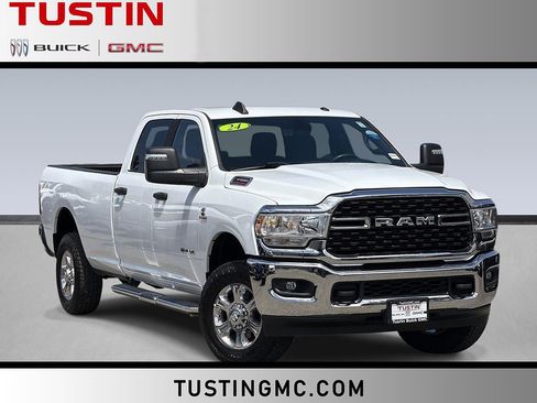 Used 2024 RAM 3500 Big Horn AWD/4WD image 1