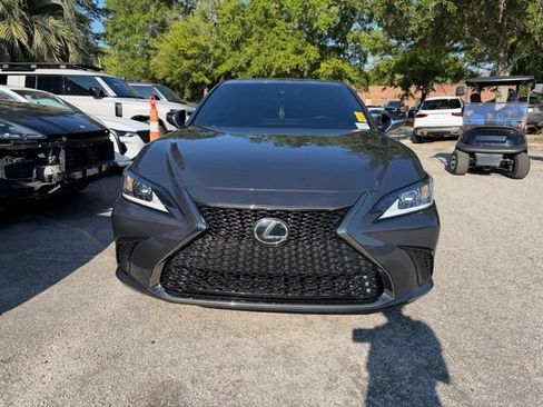 Used 2023 Lexus ES 350 F Sport w/ Accessory Package (Z2) FWD image 2