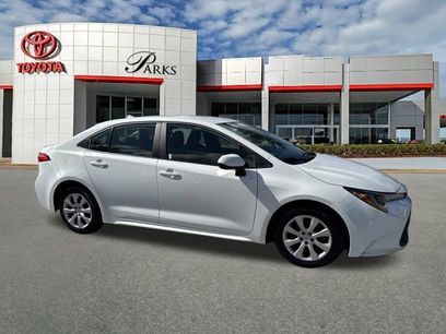 Certified 2025 Toyota Corolla LE