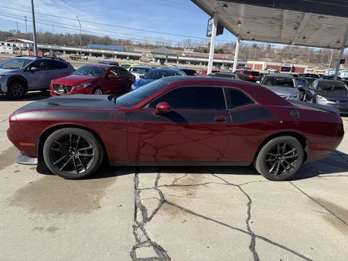 Used 2021 Dodge Challenger R/T Scat Pack w/ T/A Package image 4