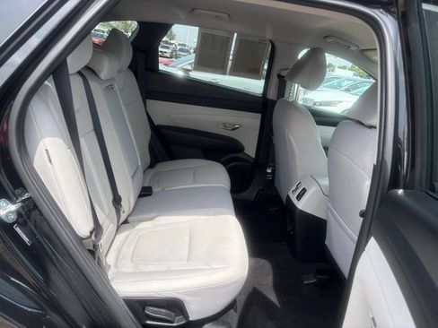Used 2025 Hyundai Tucson SEL AWD/4WD image 28