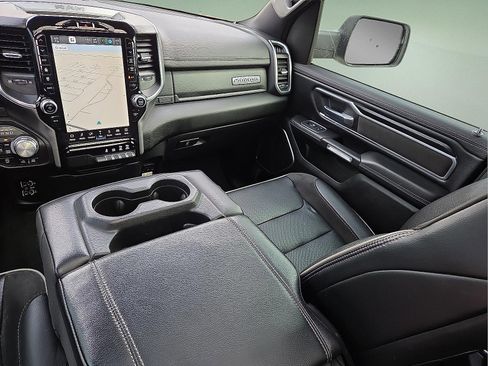 Used 2023 RAM 1500 Laramie image 12