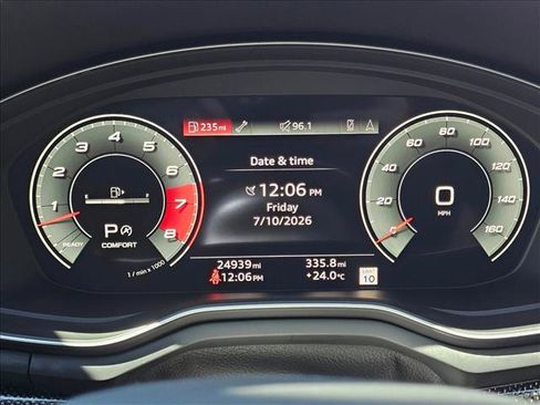 Used 2024 Audi S4 Premium Plus w/ Premium Plus Package AWD/4WD image 25