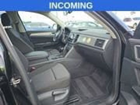 Used 2019 Volkswagen Atlas S FWD image 8