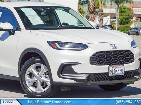 Certified 2024 Honda HR-V LX image 2