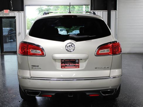 Used 2013 Buick Enclave Leather FWD image 4