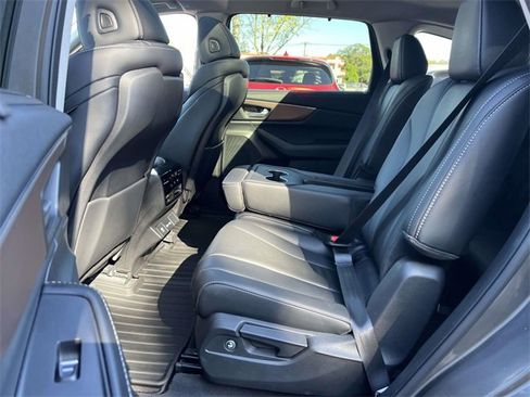 Used 2022 Acura MDX SH-AWD w/ Technology Package image 18