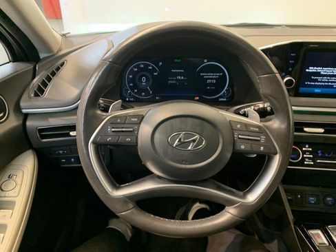 Used 2023 Hyundai Sonata Limited w/ Cargo Package FWD image 11