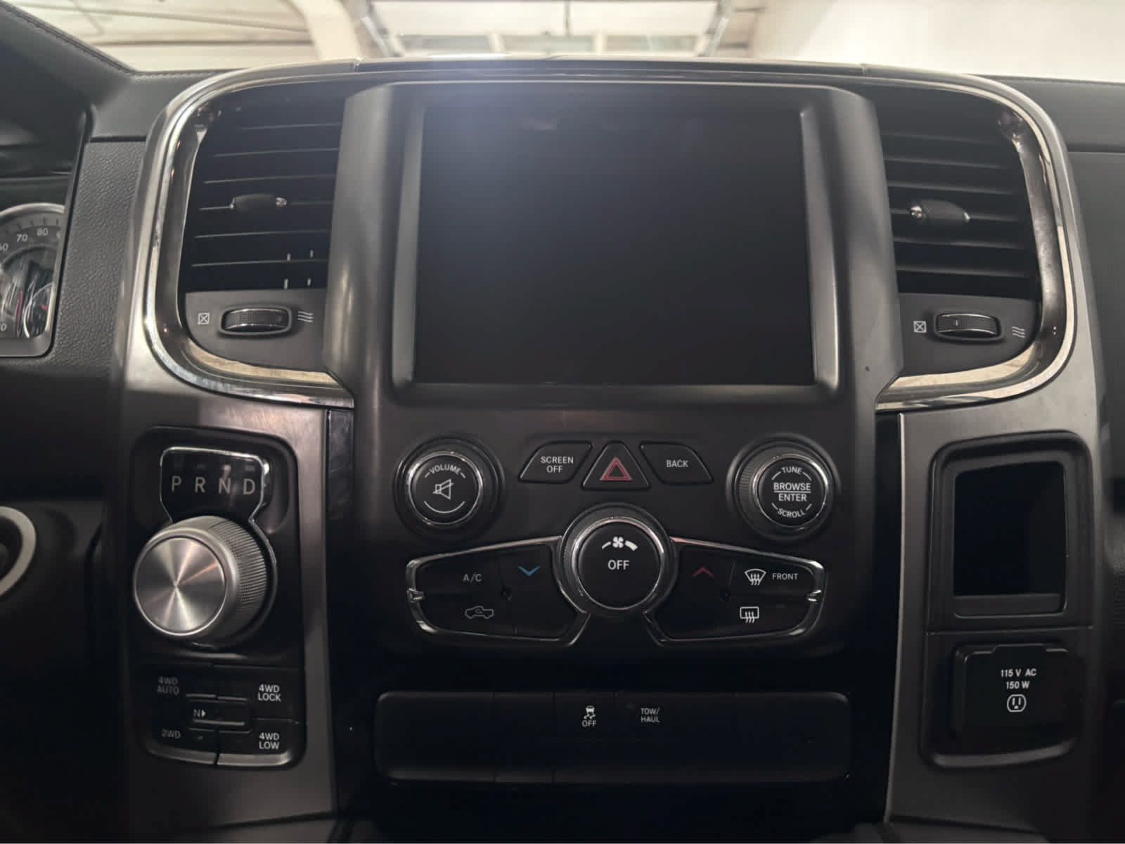 Used 2018 RAM 1500 Sport w/ Convenience Group AWD/4WD image 21