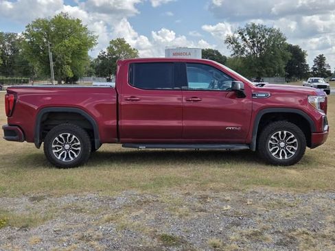 Used 2021 GMC Sierra 1500 AT4 w/ AT4 Value Package AWD/4WD image 10