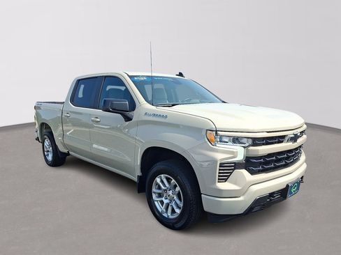 Used 2026 Chevrolet Silverado 1500 RST AWD/4WD image 3