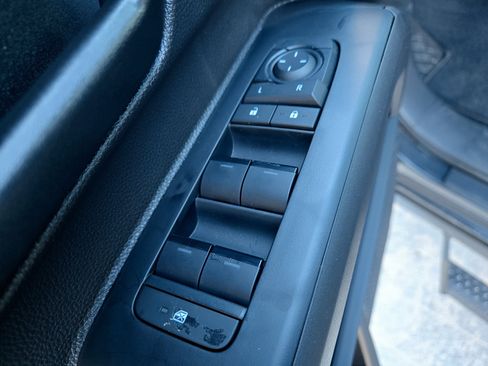 New 2025 Toyota Tacoma SR5 image 19