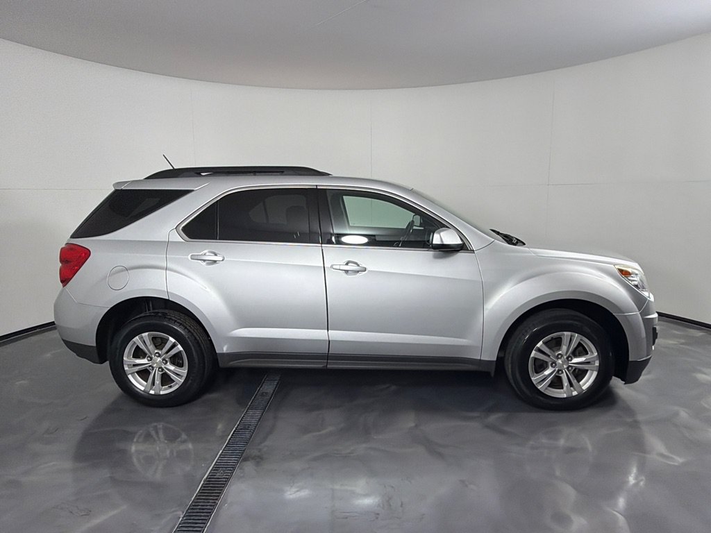 Used 2015 Chevrolet Equinox LT w/ Driver Convenience Package FWD image 4