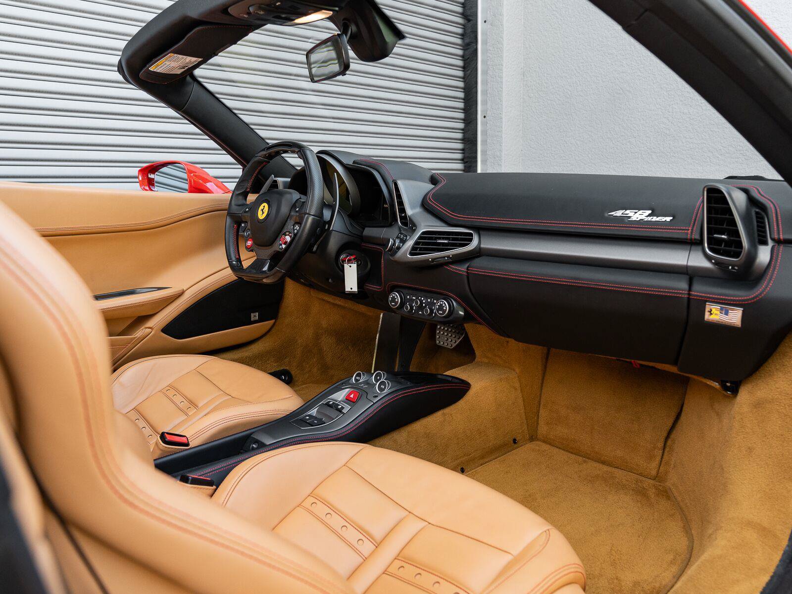 Used 2014 Ferrari 458 Spider RWD image 7
