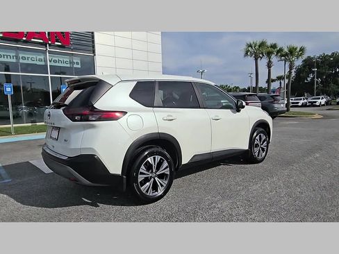 Used 2023 Nissan Rogue SV FWD image 35