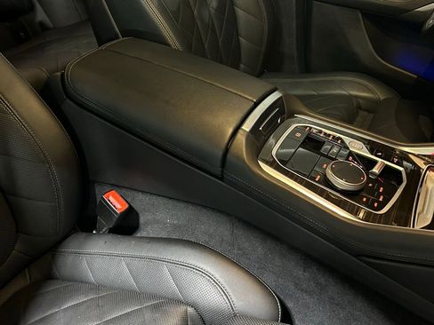 Used 2024 BMW X6 xDrive40i w/ Premium Package image 43