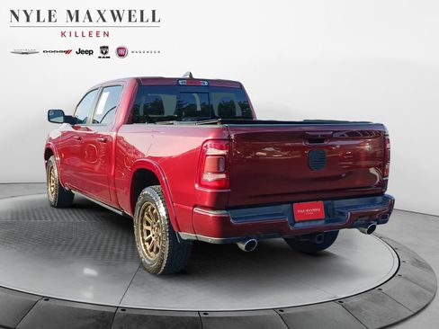 Used 2019 RAM 1500 Laramie AWD/4WD image 14