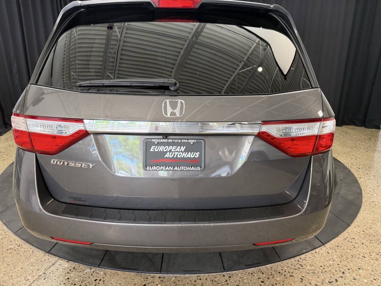 Used 2012 Honda Odyssey EX-L image 8