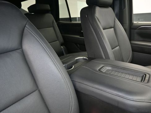 Used 2024 Chevrolet Tahoe Z71 w/ Luxury Package AWD/4WD image 26
