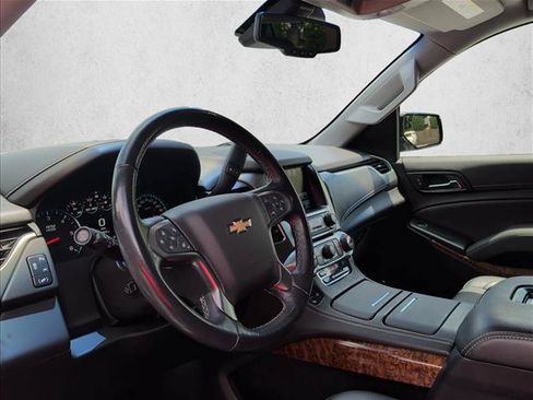 Used 2019 Chevrolet Tahoe Premier RWD image 9