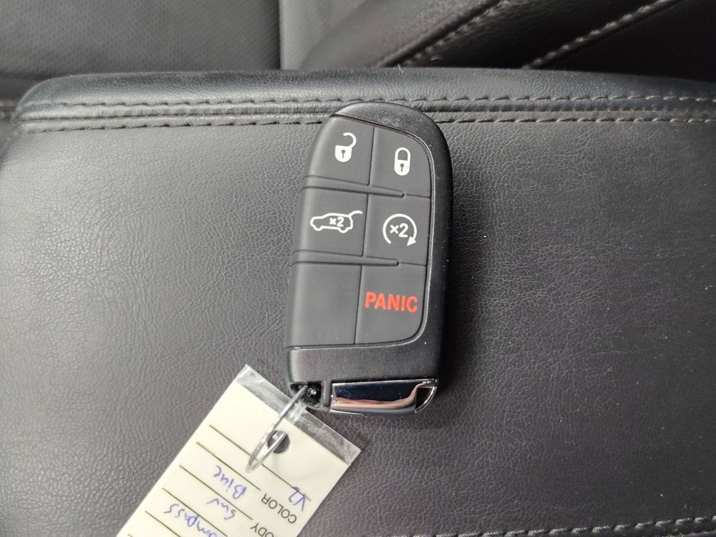 Used 2022 Jeep Compass Latitude AWD/4WD image 29