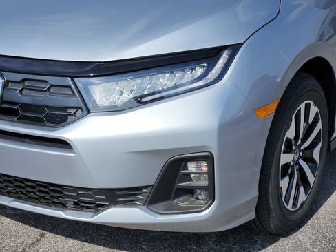 New 2026 Honda Odyssey EX-L image 11