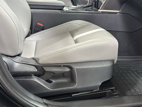 Certified 2025 Toyota Camry SE image 20