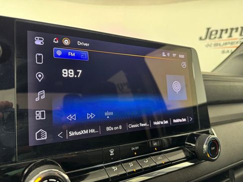 Used 2023 Chevrolet Colorado W/T RWD image 17