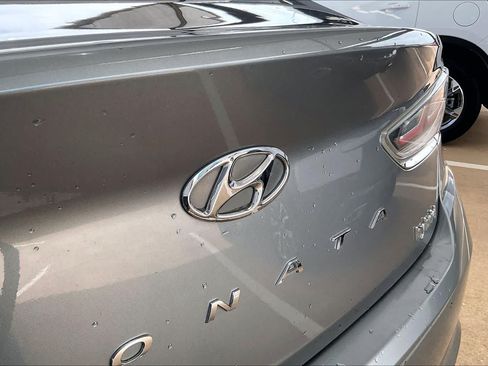 Used 2018 Hyundai Sonata Limited FWD image 30