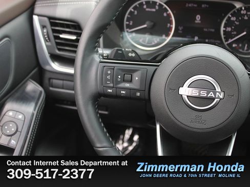 Used 2023 Nissan Rogue SV w/ SV Premium B Package AWD/4WD image 13