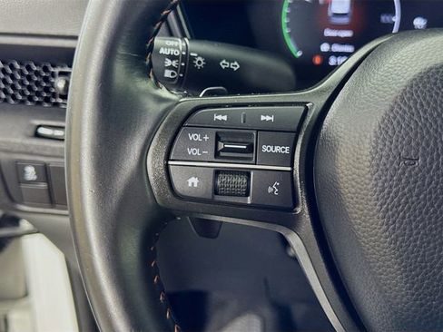 Used 2023 Honda CR-V Sport image 17