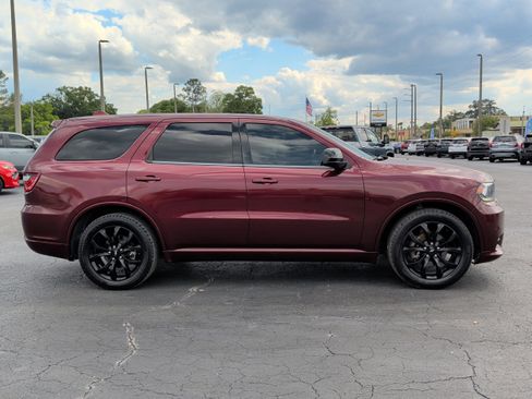 Used 2019 Dodge Durango GT w/ Trailer Tow Group IV RWD image 2