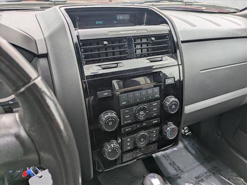 Used 2011 Ford Escape Limited AWD/4WD image 12