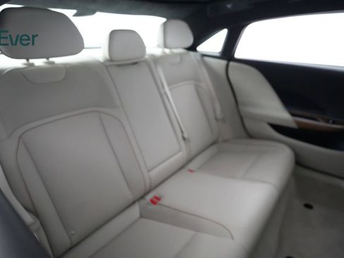 Used 2023 Lucid Air Touring AWD/4WD image 5