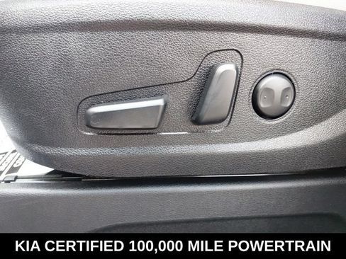 Certified 2024 Kia Telluride S w/ S Sunroof Package AWD/4WD image 26