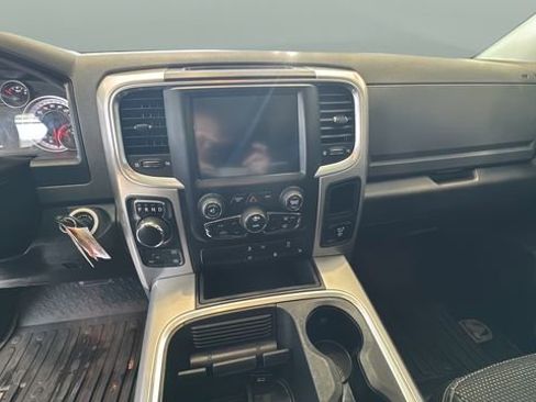 Used 2019 RAM 1500 Classic Warlock image 12