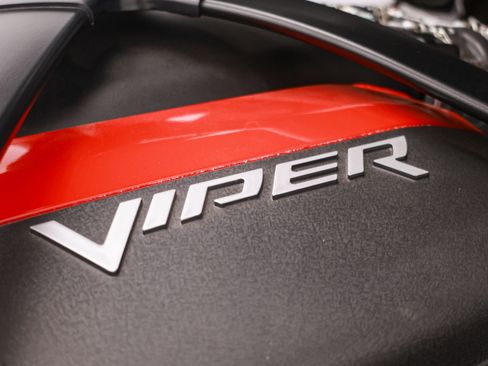 Used 2017 Dodge Viper ACR w/ Extreme Aero Package RWD image 80