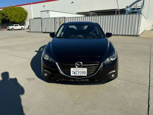 Used 2016 MAZDA MAZDA3 i Touring w/ Popular Equipment Package image 2