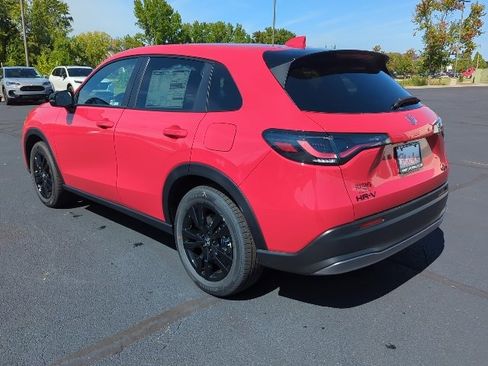 New 2026 Honda HR-V Sport image 9
