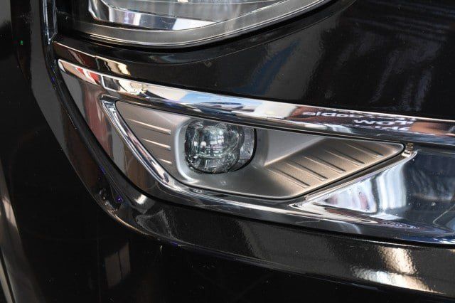 Used 2025 Mitsubishi Outlander SEL AWD/4WD image 6