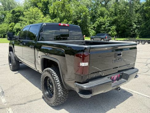 Used 2015 GMC Sierra 1500 Denali w/ Driver Alert Package AWD/4WD image 7