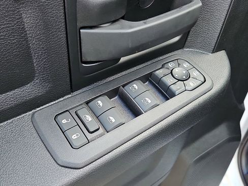 New 2026 RAM 2500 Tradesman AWD/4WD image 14