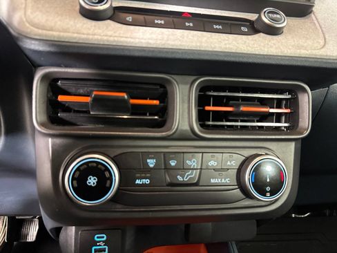 Used 2022 Ford Maverick XLT FWD image 15