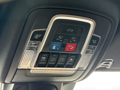 Used 2020 RAM 1500 Limited AWD/4WD image 24