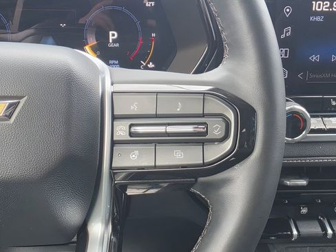 Used 2024 Chevrolet Colorado LT w/ LT Convenience Package III image 19