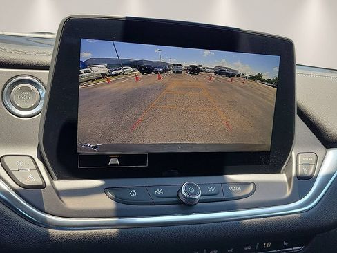 Used 2026 Chevrolet Blazer LT FWD image 15