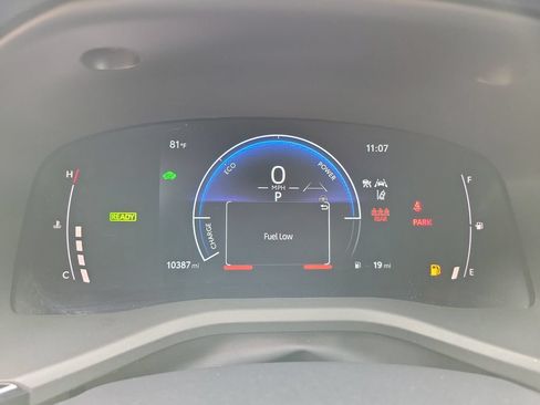 Used 2026 Toyota Camry SE FWD image 21